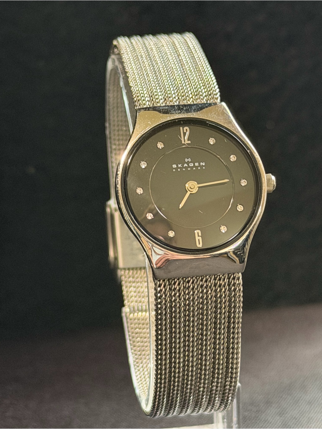 Skagen Denmark Silver Mesh Bracelet Watch With Black Dial And Crystal Markerse